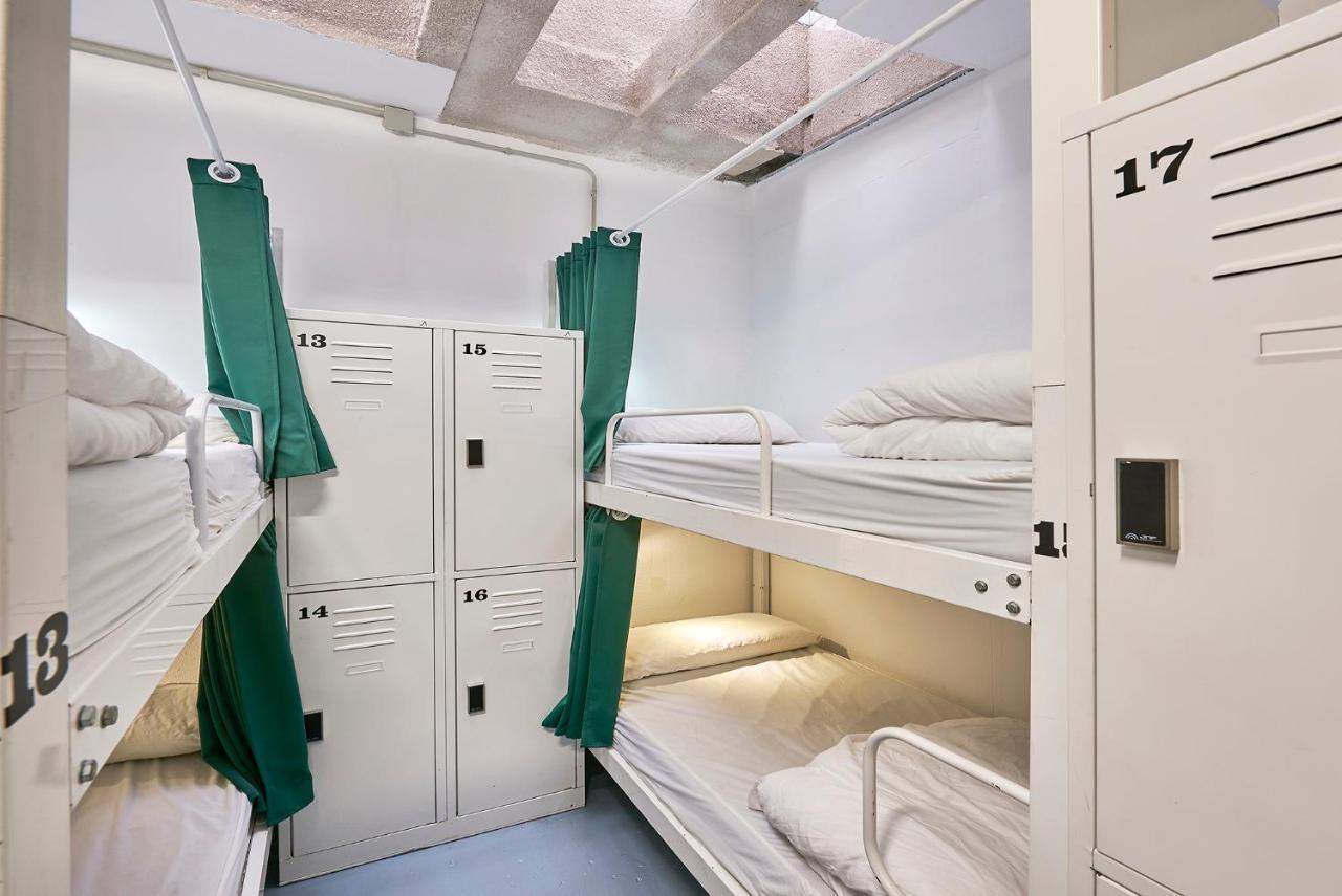 Hola Collblanc Albergue L'Hospitalet de Llobregat