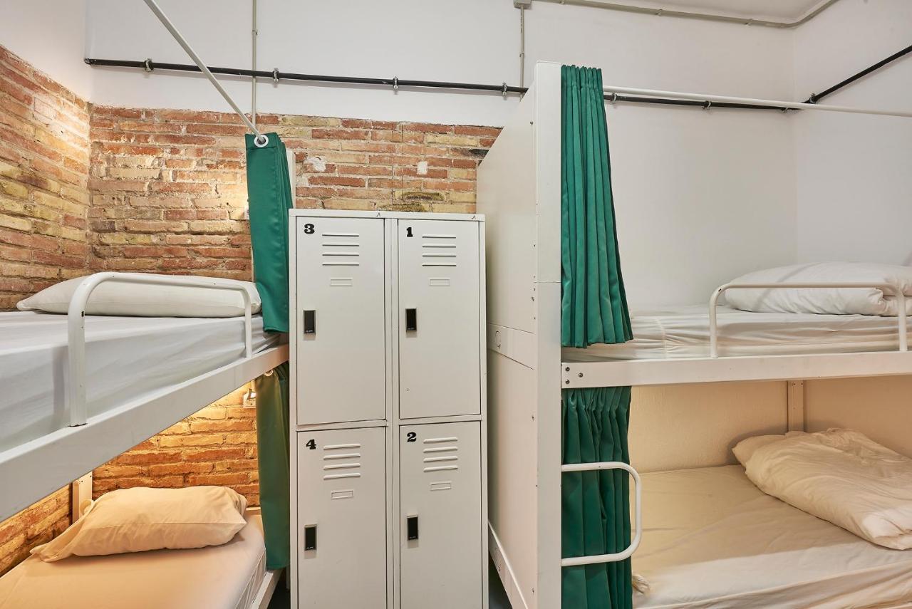 Hostal Hola Collblanc