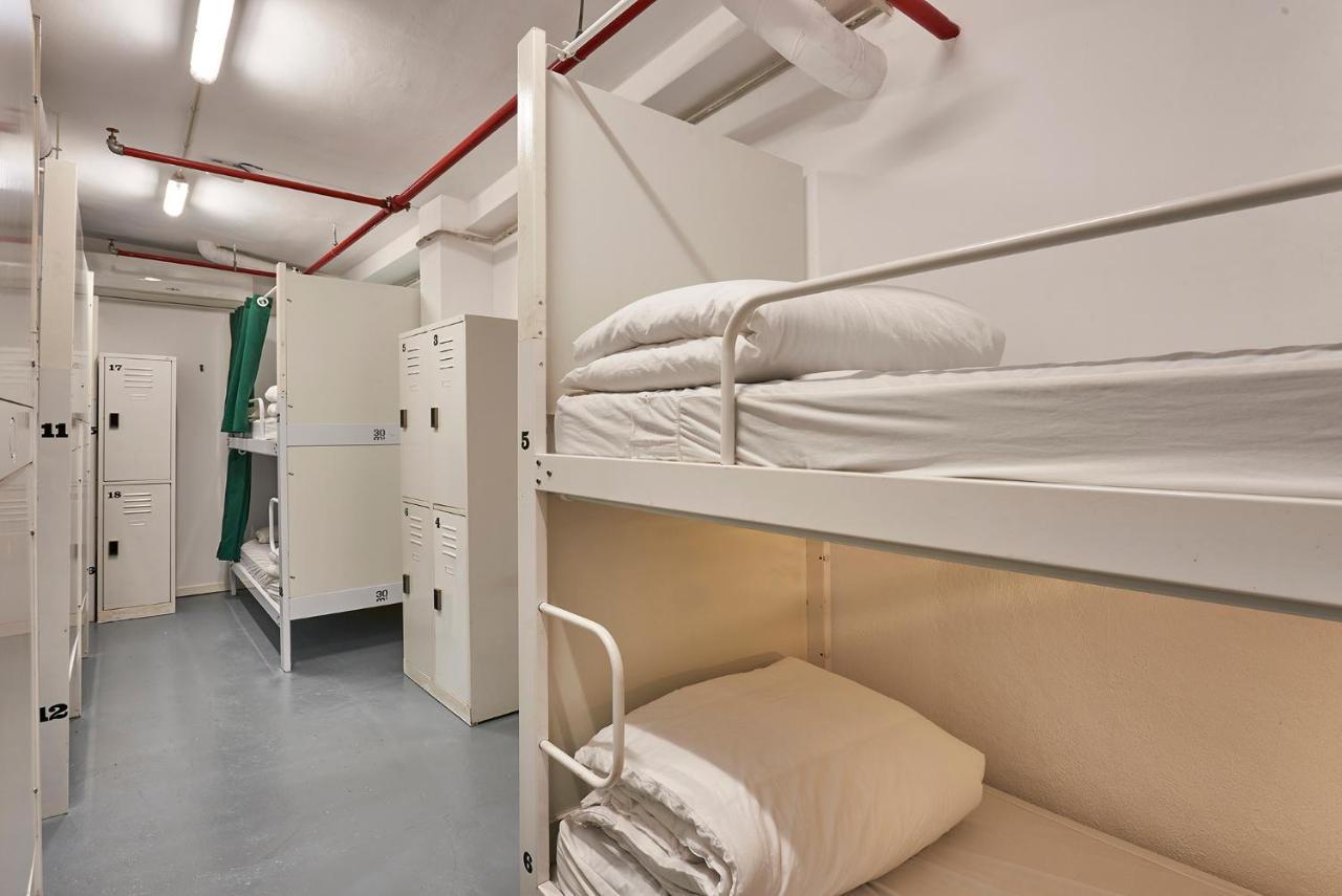 Hostal Hola Collblanc L'Hospitalet de Llobregat